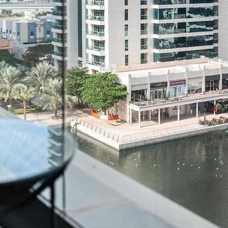 Upscale Studio Full Lake View In Goldcrest View Tower Dubai Exterior foto